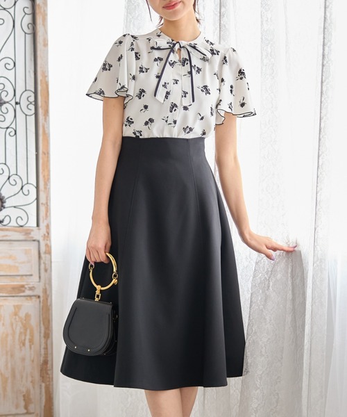 tocco closet(トッコ クローゼット)の「【ZOZO限定柄あり】マルチWAYボウタイリボン×パールピン配色ブラウス(シャツ/ブラウス・レディース・ブラック/ドット/その他/オフホワイト・M)」の9枚目の写真
