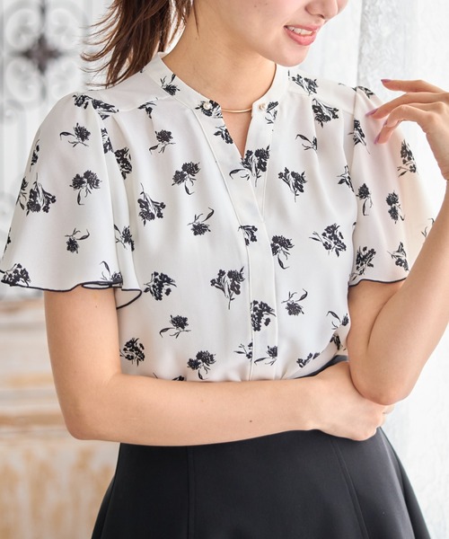 tocco closet(トッコ クローゼット)の「【ZOZO限定柄あり】マルチWAYボウタイリボン×パールピン配色ブラウス(シャツ/ブラウス・レディース・ブラック/ドット/その他/オフホワイト・M)」の11枚目の写真