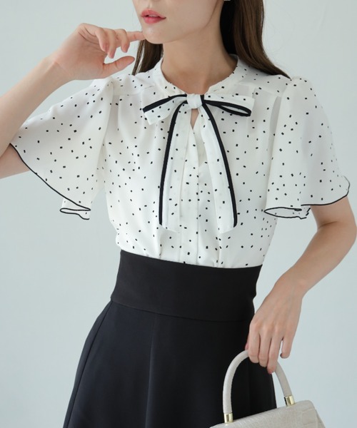 tocco closet(トッコ クローゼット)の「【ZOZO限定柄あり】マルチWAYボウタイリボン×パールピン配色ブラウス(シャツ/ブラウス・レディース・ブラック/ドット/その他/オフホワイト・M)」の14枚目の写真