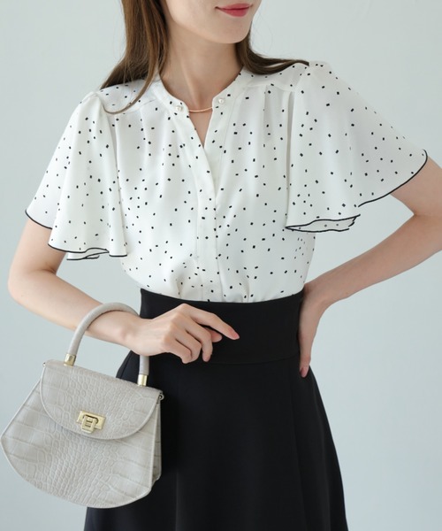 tocco closet(トッコ クローゼット)の「【ZOZO限定柄あり】マルチWAYボウタイリボン×パールピン配色ブラウス(シャツ/ブラウス・レディース・ブラック/ドット/その他/オフホワイト・M)」の17枚目の写真