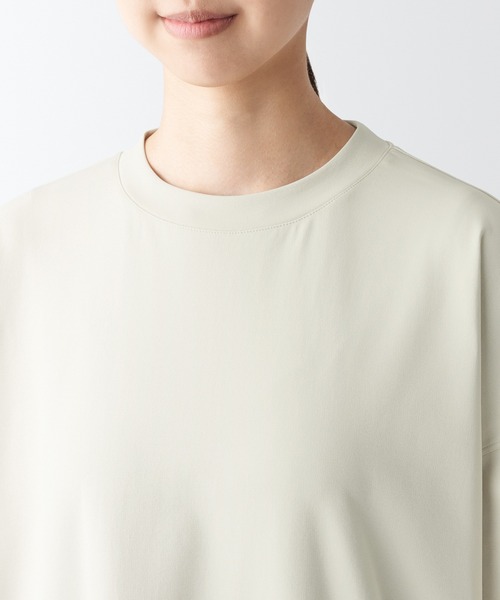 無印良品（ムジルシリョウヒン）の「〔MUJI WALKER〕ＵＶカット乾きやすいスウェットワンピース（ワンピース・レディース・アイボリー/ライトグリーン/ライトイエロー/ダークグレー・XS/L/M/XL/XXL/S）」の8枚目の写真