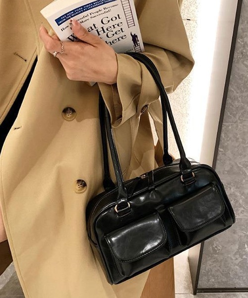 セール】韓国ファッションフラップダブルポケットのレザータッチ