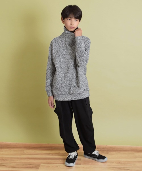 GLAZOS（グラソス）の「【あったか】ニットフリース・ボリュームネックプルオーバー（その他トップス・キッズ・ネイビー/ブラック/グレー・140cm/150cm/160cm/170cm）」の4枚目の写真