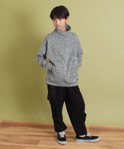 GLAZOS（グラソス）の「【あったか】ニットフリース・ボリュームネックプルオーバー（その他トップス・キッズ・ネイビー/ブラック/グレー・140cm/150cm/160cm/170cm）」の5枚目の写真