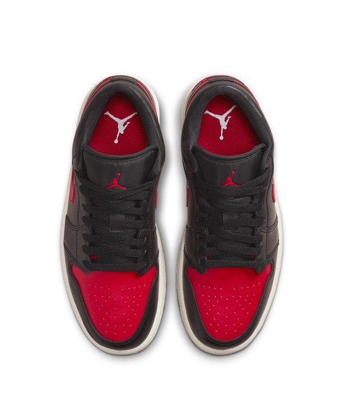 JORDAN BRAND（ジョーダンブランド）の「JORDAN BRAND WMNS AIR JORDAN 1 LOW DC0774-061（スニーカー・メンズ・レッド・25cm/24.5cm/24cm）」の8枚目の写真
