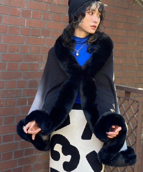 deux amour（ドゥーザムール）の「グラデーションフリルポンチョ（ポンチョ・レディース・グリーン/パープル/ブラウン/ブラック・FREE）」の7枚目の写真