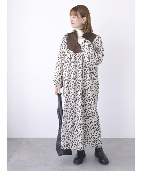 Lugnoncure（ルノンキュール）の「キルティングプリントワンピース（ワンピース・レディース・ブラウン/オフホワイト/ネイビー・F）」の4枚目の写真