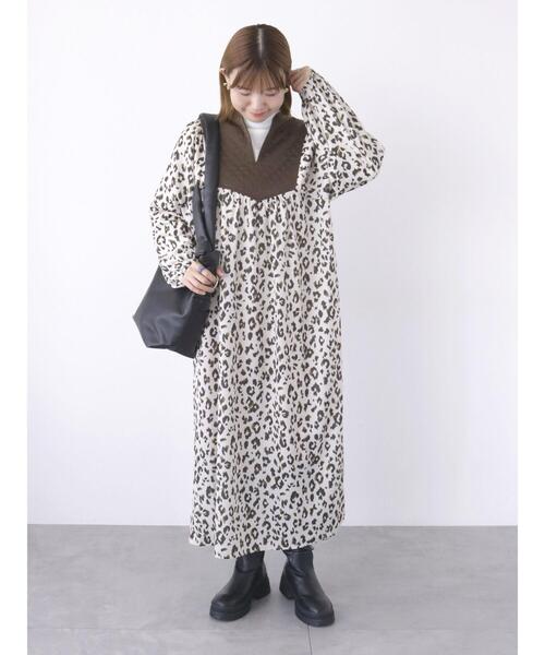 Lugnoncure（ルノンキュール）の「キルティングプリントワンピース（ワンピース・レディース・ブラウン/オフホワイト/ネイビー・F）」の5枚目の写真