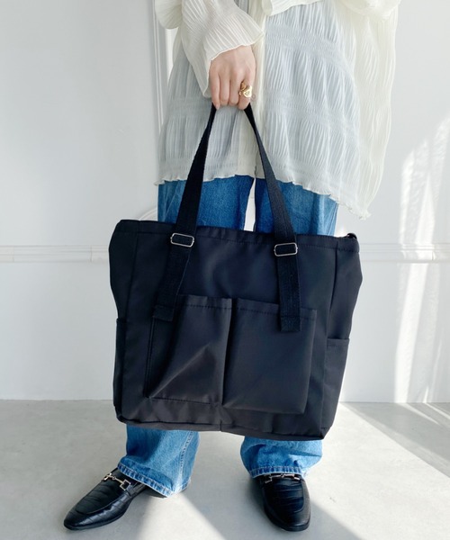 wears（ウェアーズ）の「【A4収納可】多収納２WAY無地トート,ショルダーバッグ（トートバッグ・レディース・ブラック/アイボリー/カーキ・FREE）」の22枚目の写真