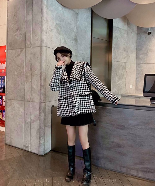 Nyu（ニュウ）の「千鳥柄ビックカラーショートジャケットコート（ノー