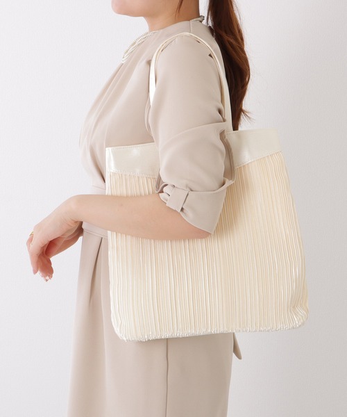 関税送料込【Courreges】スリム ホーリーサテン トートバッグ 関税送料込【Courreges】スリム ホーリーサテン トートバッグ