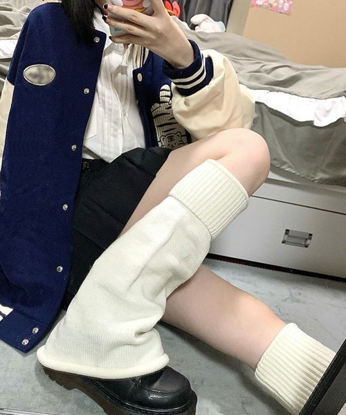 Miniministore(ミニミニストア)の「ブーツカットニットレッグウォーマーロング(レッグウォーマー・レディース・ブラック/ベージュ/ブラウン/オフホワイト/グレー・フリー)」の6枚目の写真