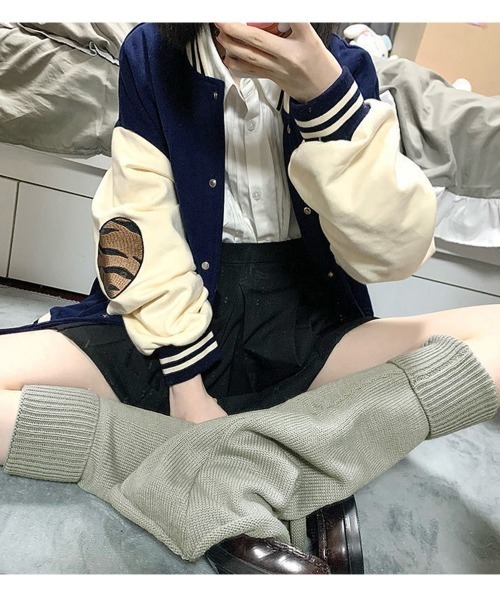 Miniministore(ミニミニストア)の「ブーツカットニットレッグウォーマーロング(レッグウォーマー・レディース・ブラック/ベージュ/ブラウン/オフホワイト/グレー・フリー)」の17枚目の写真