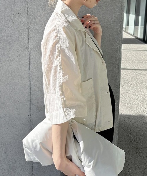 select MOCA by son(セレクトモカバイソン)の「【SELECT MOCA by SON】ナイロンハーフスリーブジャケット(テーラードジャケット・レディース・ブラック/アイボリー/ベージュ・FREE)」の8枚目の写真