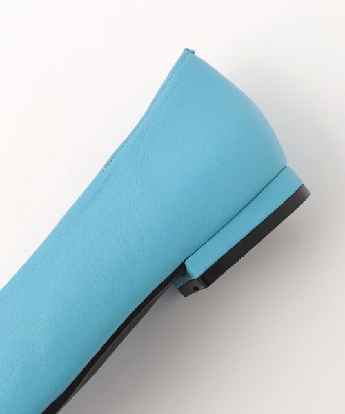 BEAUTY&YOUTH UNITED ARROWS（ビューティーアンドユースユナイテッドアローズ）の「メタルクリップ ポインテッド フラットシューズ -2WAY-（バレエシューズ・レディース・ブラック/ターコイズブルー/ホワイト・37/38/36/36h/37h）」の17枚目の写真