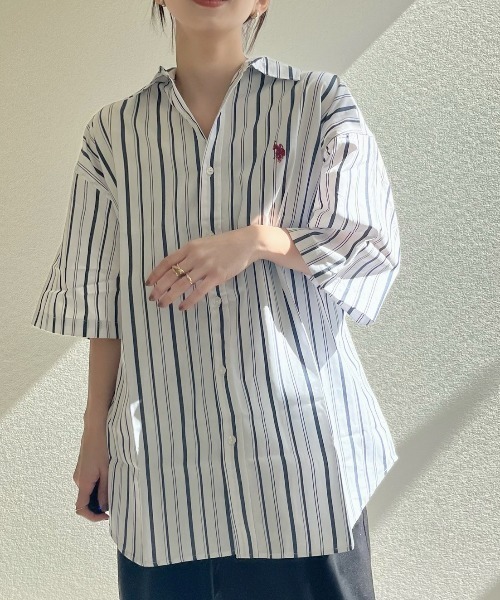 U.S. POLO ASSN.(ユーエスポロアッスン)の「U.S.POLO ASSN.半袖レギュラーカラーシャツ(シャツ/ブラウス・レディース・ホワイト/ネイビー/インディゴブルー/ホワイト×ネイビー/ブルー系その他・M/L)」の14枚目の写真