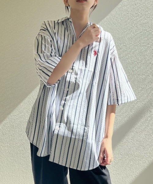 U.S. POLO ASSN.(ユーエスポロアッスン)の「U.S.POLO ASSN.半袖レギュラーカラーシャツ(シャツ/ブラウス・レディース・ホワイト/ネイビー/インディゴブルー/ホワイト×ネイビー/ブルー系その他・M/L)」の16枚目の写真