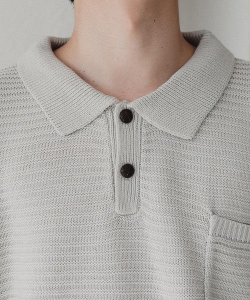 epnok（エプノック）の「ガーター編みルーズニットポロシャツ（ニット/セーター・メンズ・ライトグレー/ブルー系その他・SMALL/MEDIUM/LARGE）」の4枚目の写真