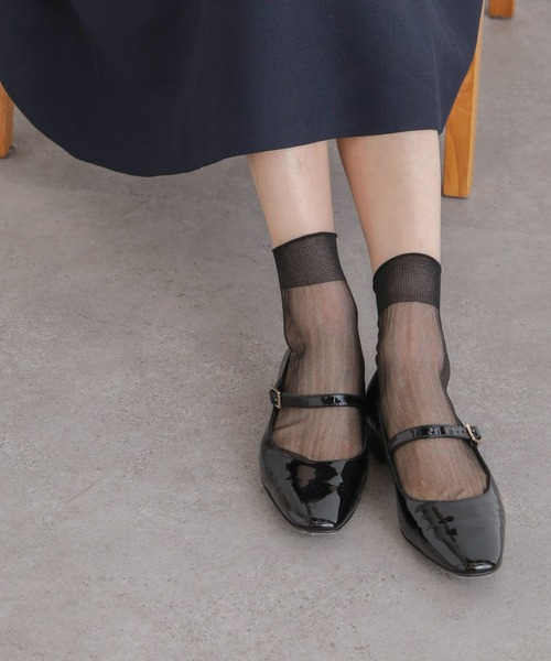 NANO universe（ナノユニバース）の「シアーストライプソックス（ソックス/靴下・レディース・シルバー/ブラック/アイボリー・FREE）」の2枚目の写真