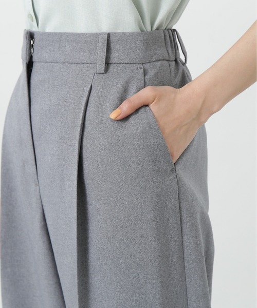 N.（N. Natural Beauty Basic）（エヌエヌナチュラルビューティーベーシック）の「◆【S Size Line】マットウースストレッチストレートパンツ（スラックス・レディース・ベージュ/ネイビー/グレー/イエロー/ブラック・SMALL/MEDIUM）」の14枚目の写真