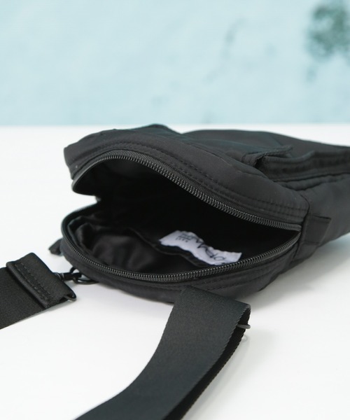 NANO universe(ナノユニバース)の「nano universe GOLF/ツイルサコッシュ(ショルダーバッグ・メンズ・グレー/ブラック・FREE)」の15枚目の写真
