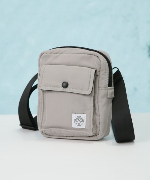 NANO universe(ナノユニバース)の「nano universe GOLF/ツイルサコッシュ(ショルダーバッグ・メンズ・グレー/ブラック・FREE)」の21枚目の写真