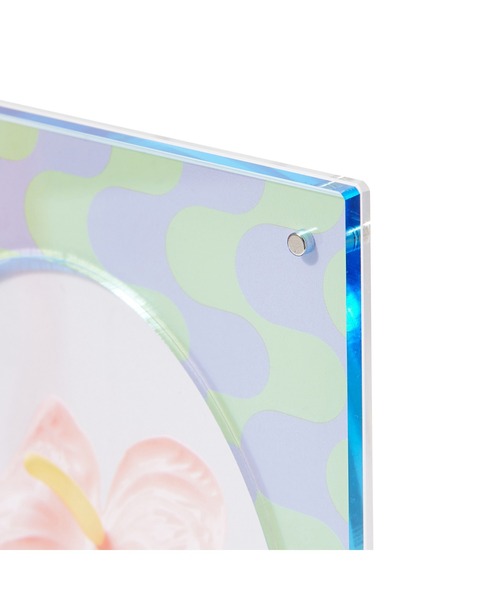 Francfranc(フランフラン)の「カラフルアクリルフレーム 2面 ピンク×ブルー(フォトフレーム・レディース・マルチ・FREE)」の4枚目の写真