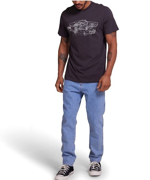 DEUS EX MACHINA(デウスエクスマキナ)の「CHARGER TEE レギュラーフィットTシャツ コットン素材(Tシャツ/カットソー・メンズ・オフホワイト/ブラック・MEDIUM/LARGE)」の3枚目の写真