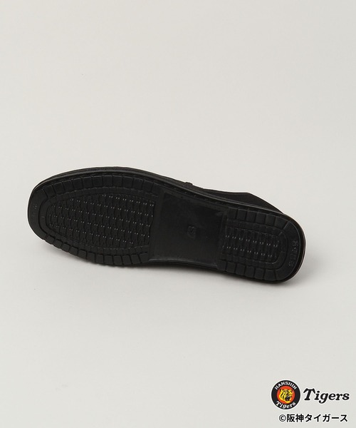 RAGEBLUE(レイジブルー)の「【阪神タイガース】コラボカンフーシューズ(スリッポン・メンズ・ブラック・MEDIUM/LARGE)」の5枚目の写真