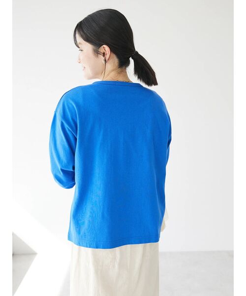 CRAFT STANDARD BOUTIQUE(クラフトスタンダードブティック)の「ヴィンテージ風天竺 パール釦クルーカーデL/S(カーディガン/ボレロ・レディース・オフホワイト/レッド/ブルー/グレー/ブラック・FREE)」の17枚目の写真
