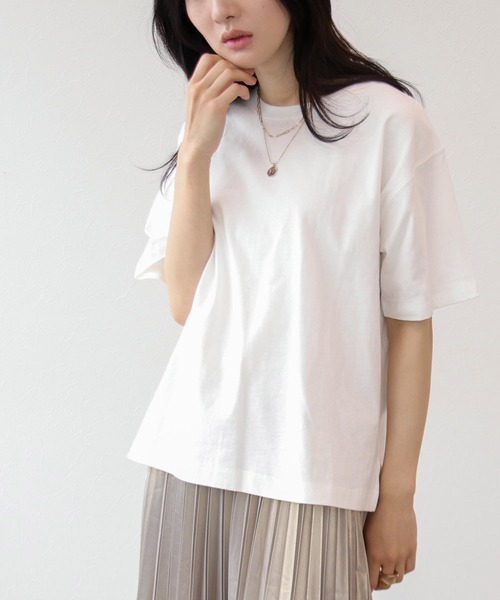 Three Four Time（ｽﾘｰﾌｫｰﾀｲﾑ）の「サスティナブルコットンクルーネックTシャツ（Tシャツ/カットソー・レディース・イエロー/ピンク/サックスブルー/チャコールグレー/オフホワイト/ベージュ・FREE）」の9枚目の写真