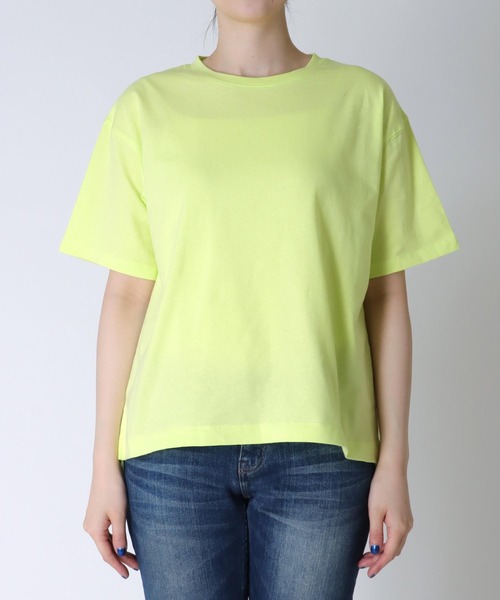 Three Four Time（ｽﾘｰﾌｫｰﾀｲﾑ）の「サスティナブルコットンクルーネックTシャツ（Tシャツ/カットソー・レディース・イエロー/ピンク/サックスブルー/チャコールグレー/オフホワイト/ベージュ・FREE）」の13枚目の写真