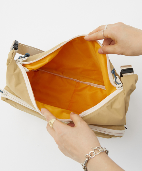 COBMASTER(コブマスター)の「【COBMASTER/コブマスター 】MOONSHAKE SHOULDER BAG/ショルダーバック(ショルダーバッグ・メンズ・ブラック/ベージュ/カーキ/イエロー/グレイッシュブルー・フリー)」の17枚目の写真