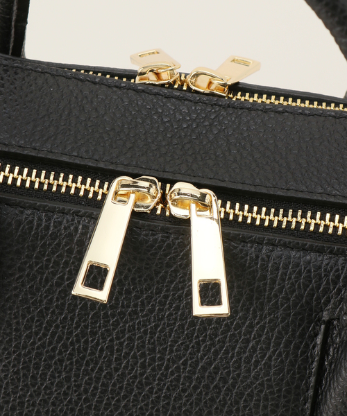 MILOS（ミロス）の「MILOS/ミロス WZIPボストンバッグ（ショルダーバッグ・レディース・ベージュ/ブラック・FREE）」の7枚目の写真