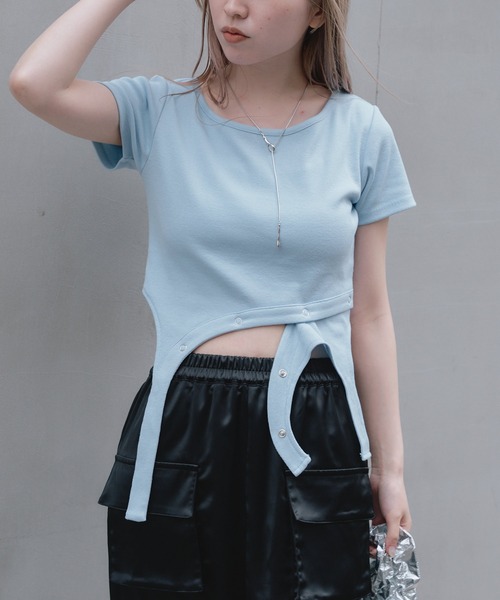 RAY CASSIN(レイカズン)の「アシメガーターTシャツ(Tシャツ/カットソー・レディース・ブラック/ブルー/ベージュ/ホワイト・FREE)」の22枚目の写真