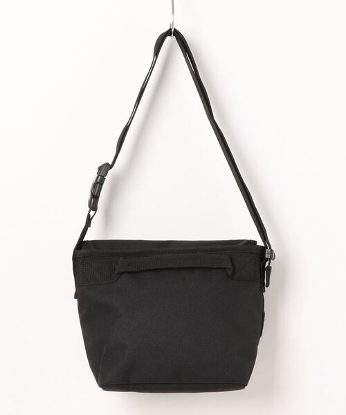 Herschel Supply（ハーシェルサプライ）の「【herschel】ミニボディバッグ（ボディバッグ/ウエストポーチ・レディース・ライトピンク/ブラック・フリー）」の5枚目の写真