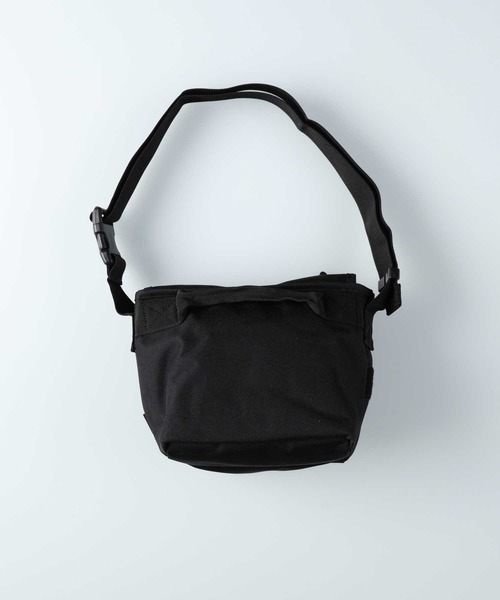 Herschel Supply（ハーシェルサプライ）の「【herschel】ミニボディバッグ（ボディバッグ/ウエストポーチ・レディース・ライトピンク/ブラック・フリー）」の8枚目の写真