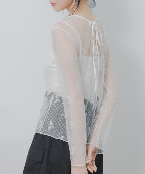 SAISON DE PAPILLON（セゾンドパピヨン）の「リボン柄シアー生地トップス（シャツ/ブラウス・レディース・ブラック/ホワイト・フリー）」の11枚目の写真