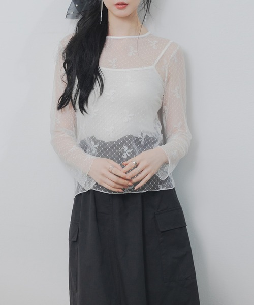 SAISON DE PAPILLON（セゾンドパピヨン）の「リボン柄シアー生地トップス（シャツ/ブラウス・レディース・ブラック/ホワイト・フリー）」の9枚目の写真