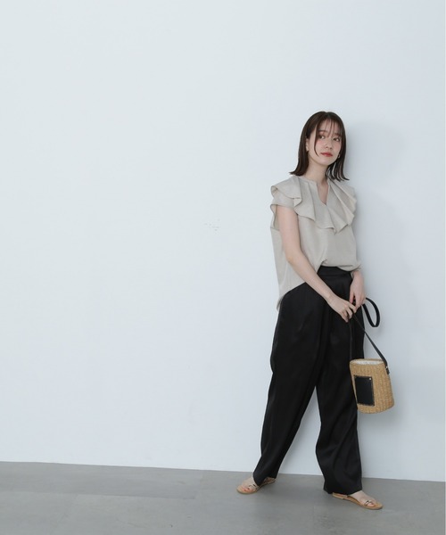 N.(N. Natural Beauty Basic)(エヌエヌナチュラルビューティーベーシック)の「◆◇ドライタッチポプリンフリルカラーブラウス(シャツ/ブラウス・レディース・ブラック/ピンク/ベージュ・MEDIUM)」の17枚目の写真