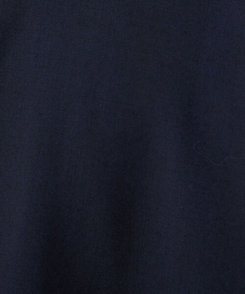 UNITED TOKYO(ユナイテッドトウキョウ)の「URBAN DYED シャツ|セットアップ着用可能(シャツ/ブラウス・メンズ・ネイビー/オリーブ/ライトグレー/ブラック・2/1)」の6枚目の写真