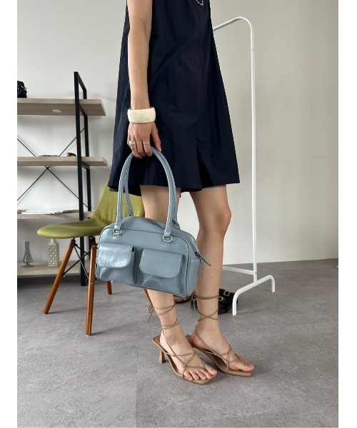 HANNE（アン）の「２ポケットフェイクレザーショルダーバッグ（ショルダーバッグ・レディース・ブルー/ブラック・FREE）」の20枚目の写真