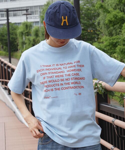 FFEIN(フェイン)の「【FFEIN(フェイン)】メッセージPT TEE / Tシャツ クルーネック 半袖 プリント メッセージロゴ(Tシャツ/カットソー・メンズ・ブルー/ブラック/ネイビー/ホワイト/チャコール/ライトブルー/レモンイエロー/その他1・SMALL/MEDIUM/LARGE)」の5枚目の写真