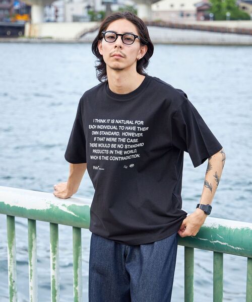 FFEIN（フェイン）の「FFEIN(フェイン) メッセージPT TEE（Tシャツ/カットソー・メンズ・ブルー/ブラック/ネイビー/ホワイト/チャコール・SMALL/MEDIUM/LARGE）」の13枚目の写真