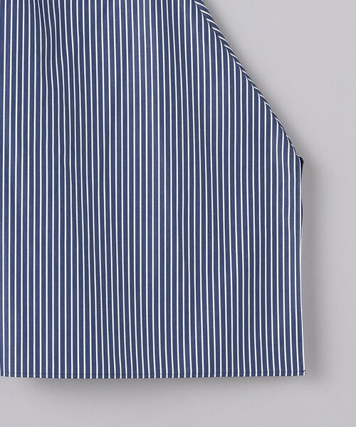 UNITED ARROWS（ユナイテッドアローズ）の「タックフレア ノースリーブ ブラウス（シャツ/ブラウス・レディース・その他7/ライトブルー/ホワイト・FREE）」の13枚目の写真