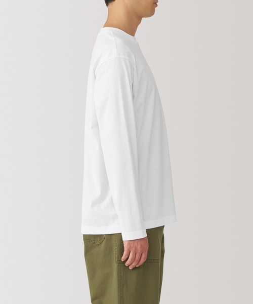 無印良品(ムジルシリョウヒン)の「紳士 天竺編みクルーネック長袖Tシャツ(Tシャツ/カットソー・メンズ・ダークグリーン/ブルー系/ブラック/ホワイト/バーガンディー/ダークネイビー・XL/L/M/S)」の8枚目の写真