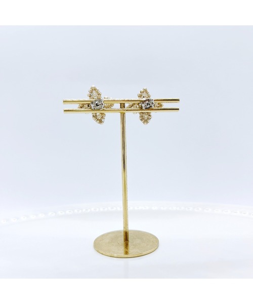tone（トーン）の「【plumoon】ワンポイントフラワー尖った花弁(MA)（ピアス（両耳用）・レディース・オレンジ系その他・FREE）」の5枚目の写真