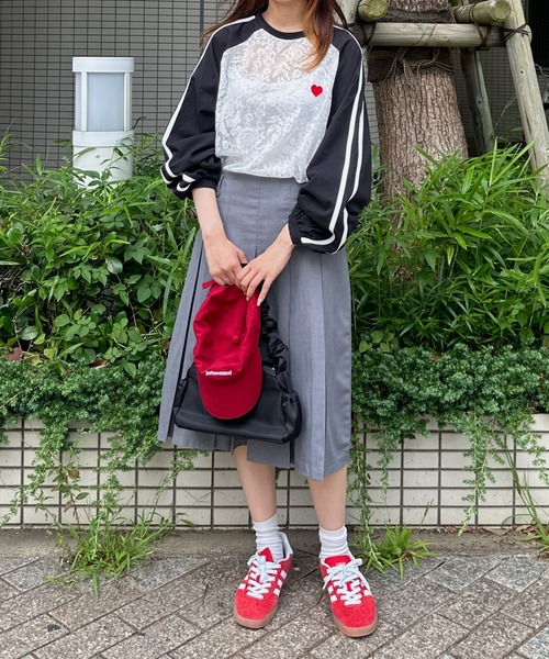 kutir(クティール)の「レースラグランハートロンT(Tシャツ/カットソー・レディース・その他/カーキ/ブラック/ボルドー/ホワイト・FREE)」の8枚目の写真