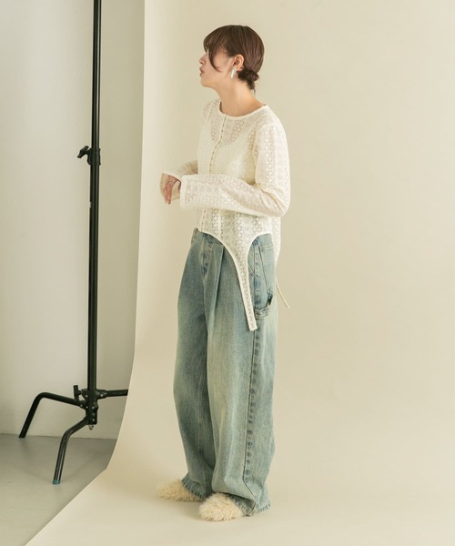 KBF（ケイビーエフ）の「フロントホックレースプルオーバー（Tシャツ/カットソー・レディース・ブラック/アイボリー・ONE）」の14枚目の写真