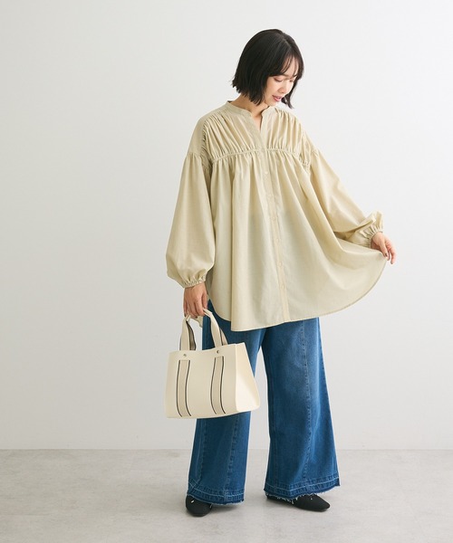 Green Parks(グリーンパークス)の「シャーリングボリュームチュニック(チュニック・レディース・アイボリー/オリーブ/チャコールグレー・FREE)」の12枚目の写真